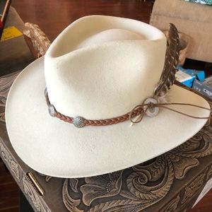 Women’s Charlie Horse felt hat